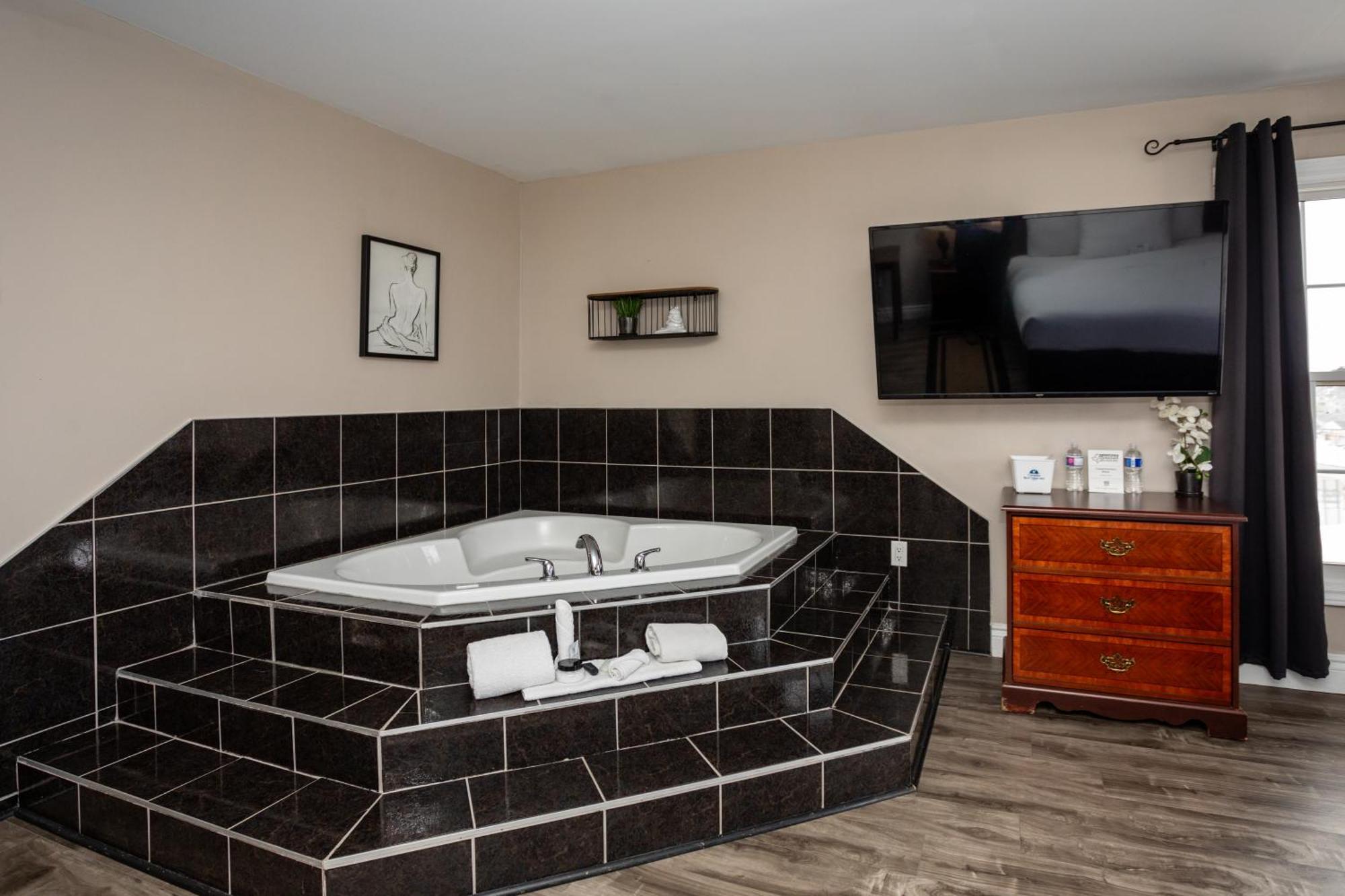 Canadas Best Value Inn & Suites-Charlottetown Ngoại thất bức ảnh