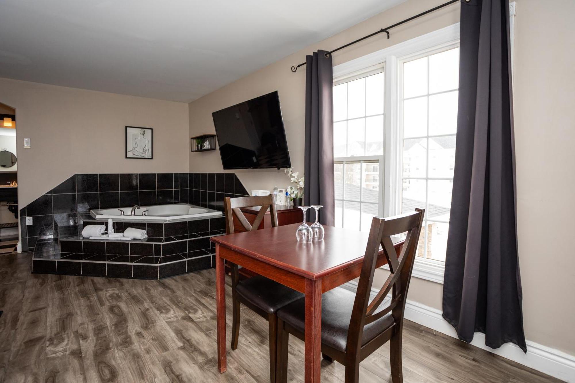 Canadas Best Value Inn & Suites-Charlottetown Ngoại thất bức ảnh