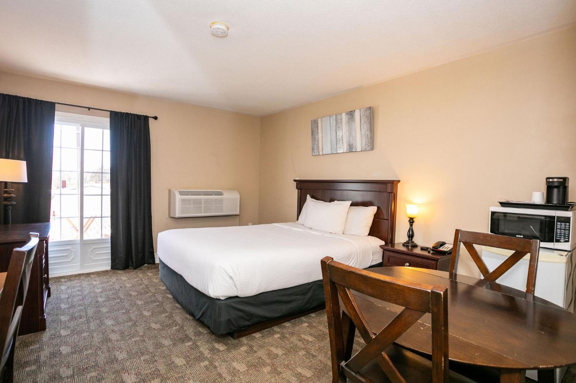 Canadas Best Value Inn & Suites-Charlottetown Ngoại thất bức ảnh